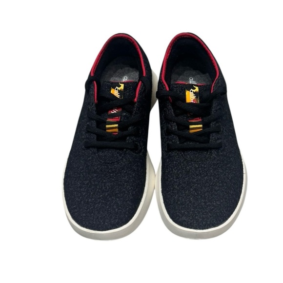 Women’s Allbirds Wool Runner 2 Gray & Red Lace Up Sneakers: 7.5 - Picture 2 of 11